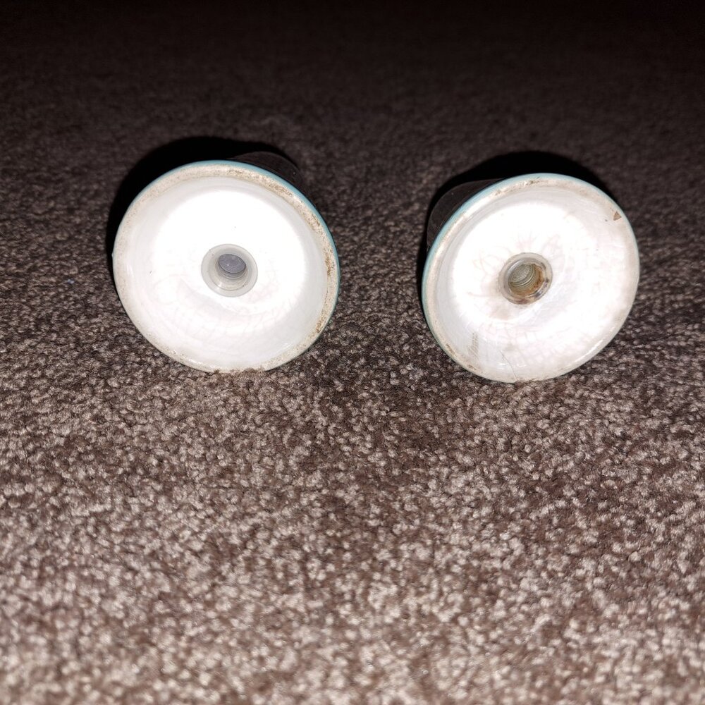 Vintage Marcrest Swiss Alpine Chalet Atomic Turquoise Salt And Pepper Shakers - Picture 8 of 10